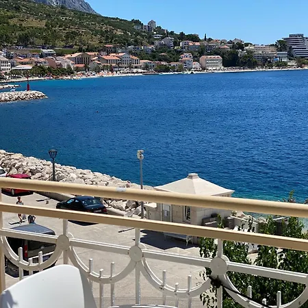 Leo Front * Podgora (Split-Dalmatia)