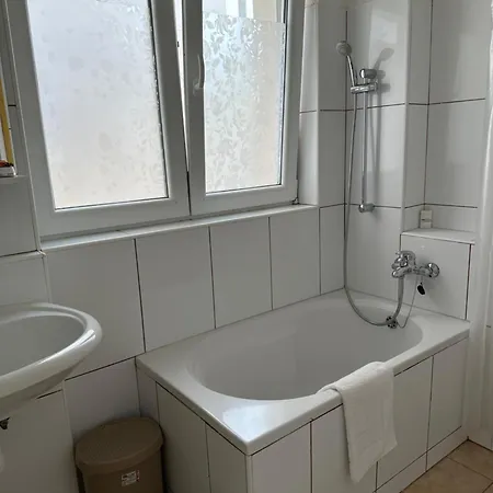 Leo Front Apartment Podgora
